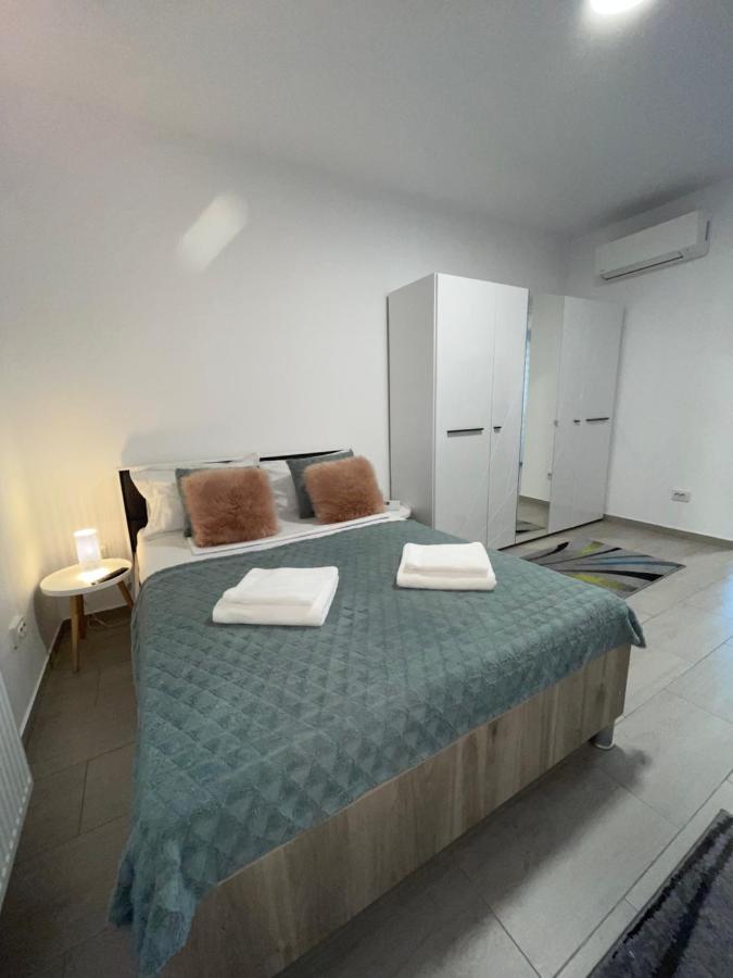 Studio Apartment Palas Mall Iasi Extérieur photo