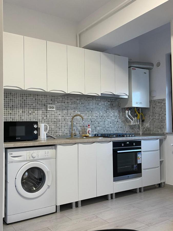 Studio Apartment Palas Mall Iasi Extérieur photo